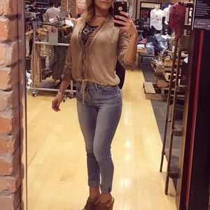 Gimmicks top